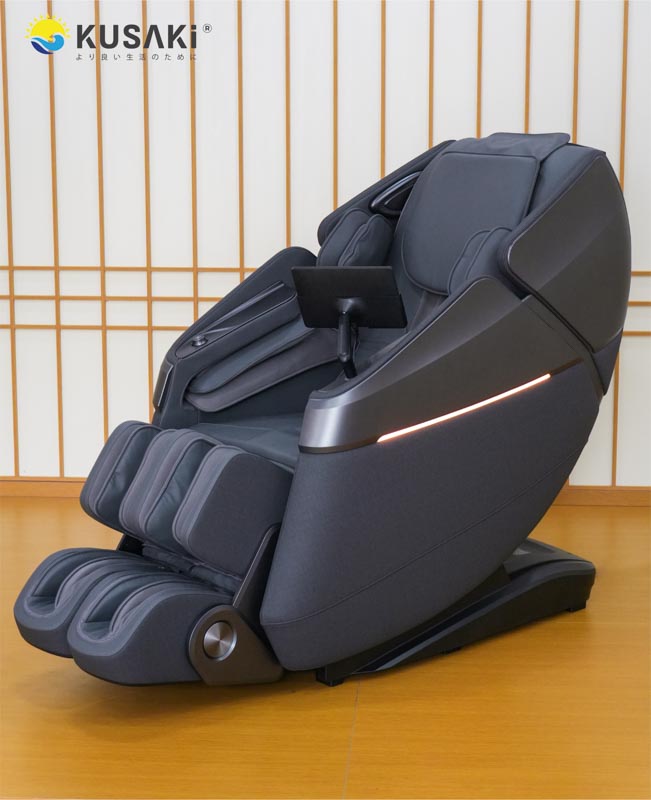 Ghế massage Okusaki AM689 Plus trưng bày