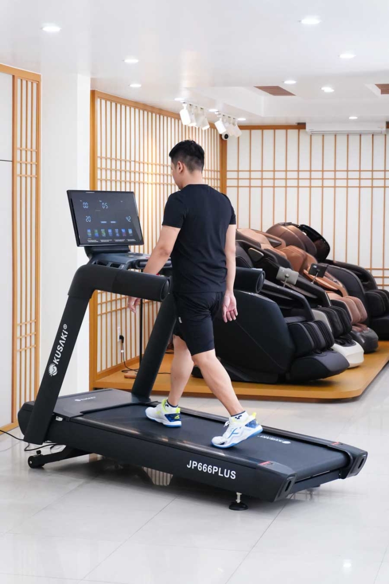 Máy chạy bộ Okusaki Jp666 plus