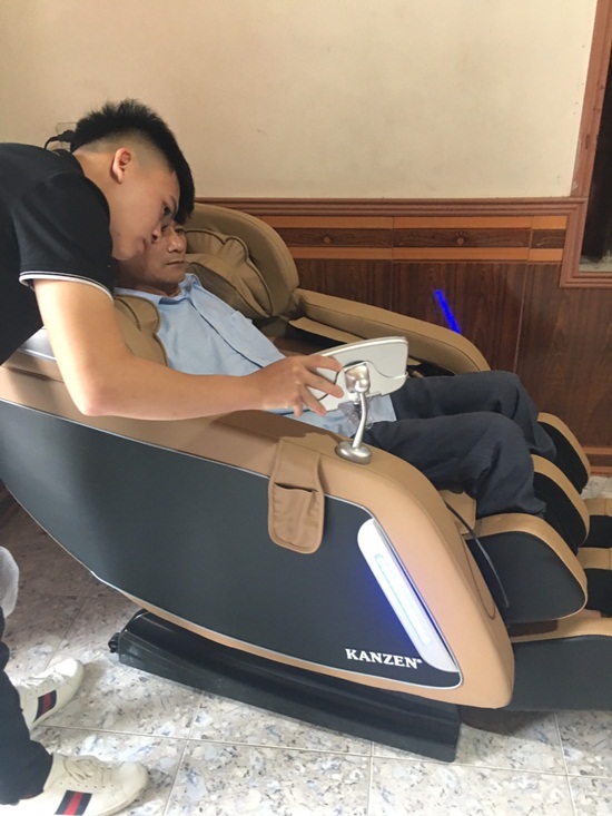 Sự khác nhau của ghế massage con lăn 2D, 3D, 4D và 6D là gì